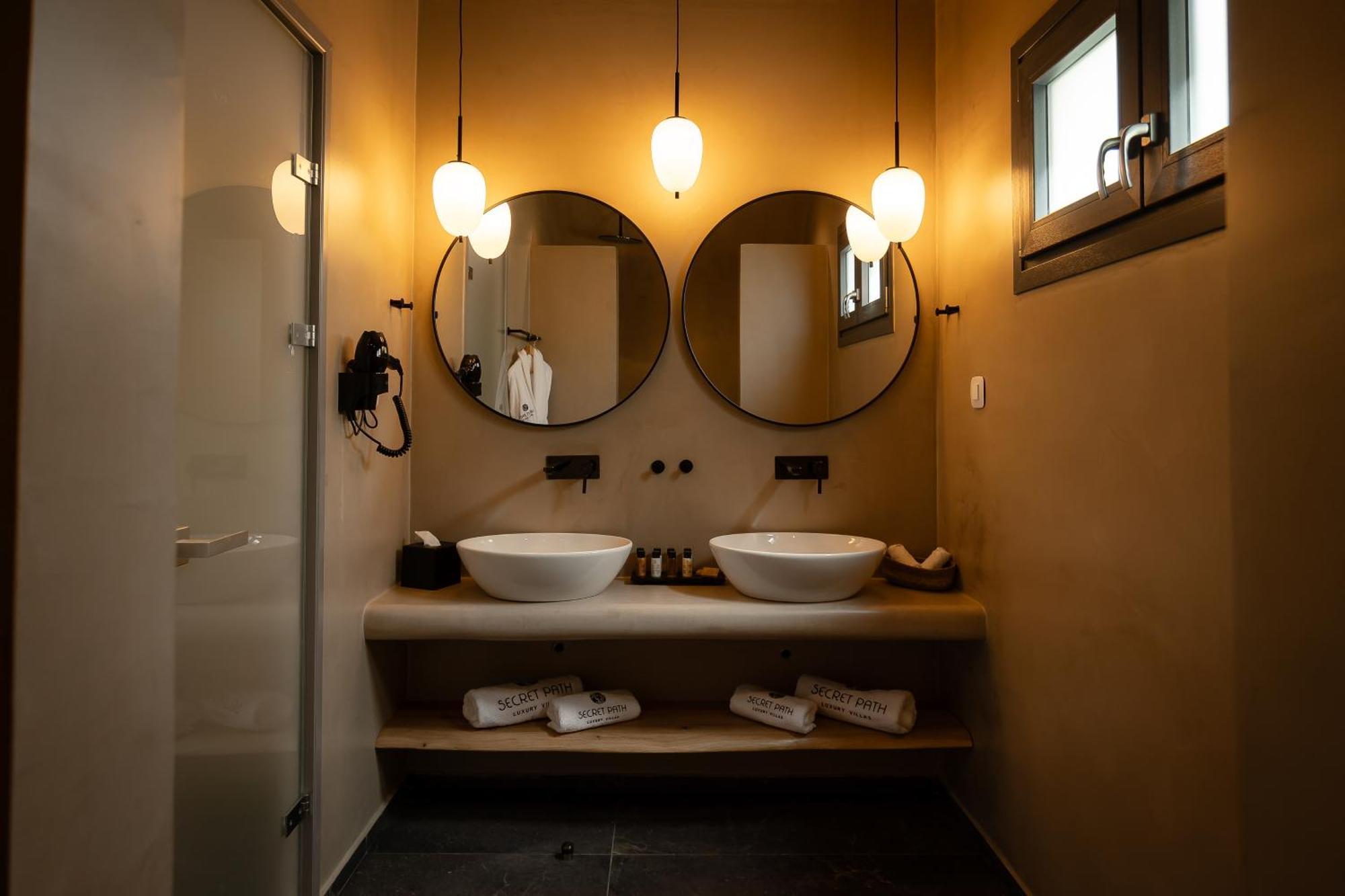 Secret Path Luxury Villas Imerovigli (Santorini) Exterior foto